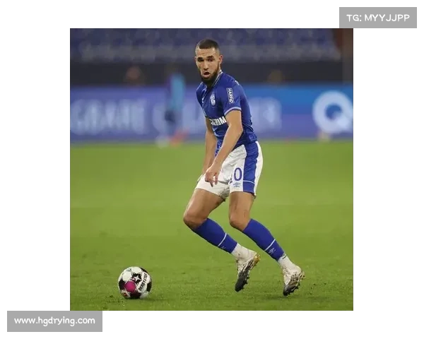 德甲左边卫的崛起与挑战分析：技术特点、战术地位与未来发展趋势